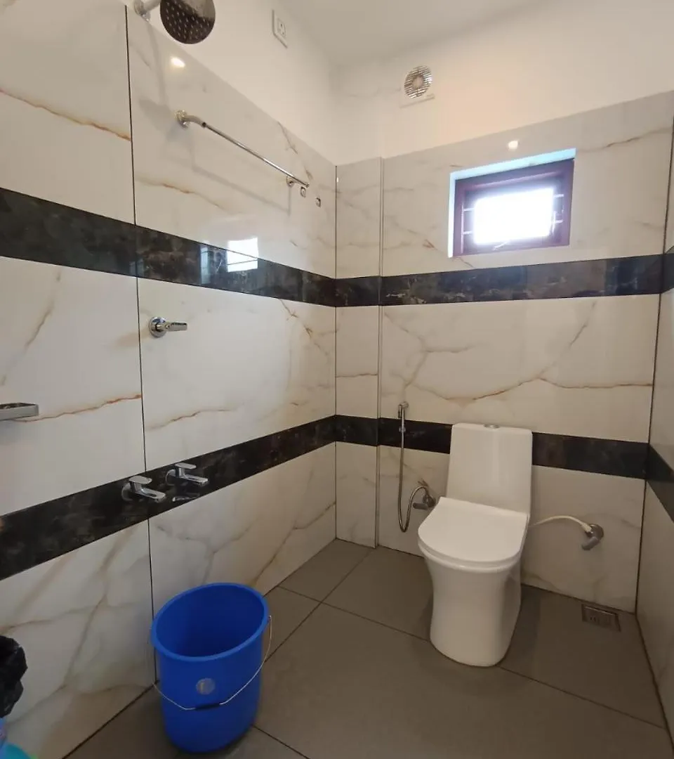 Nimna Residency Villa Maraiyūr Lodge