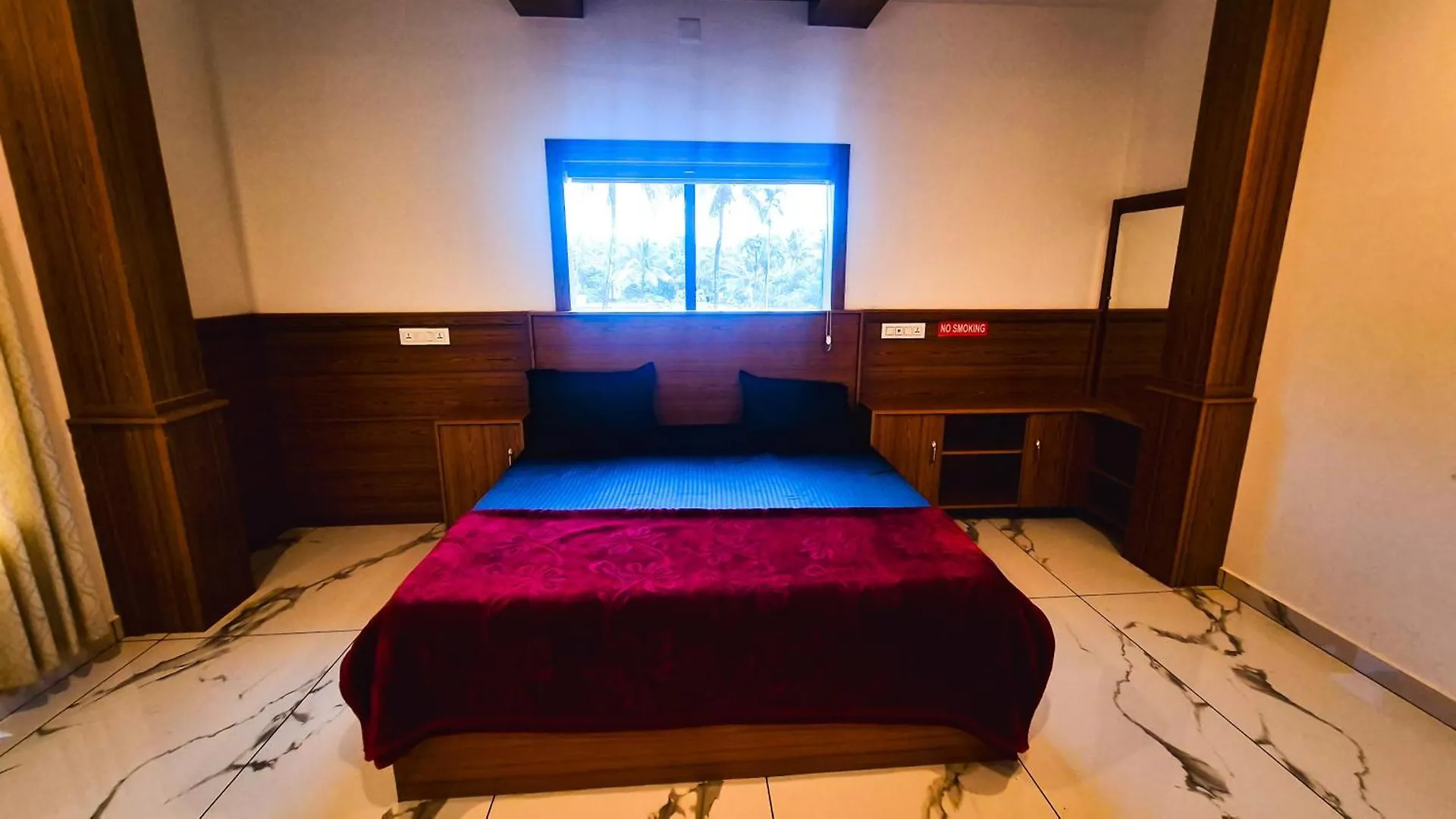 Nimna Residency Villa Maraiyūr Lodge